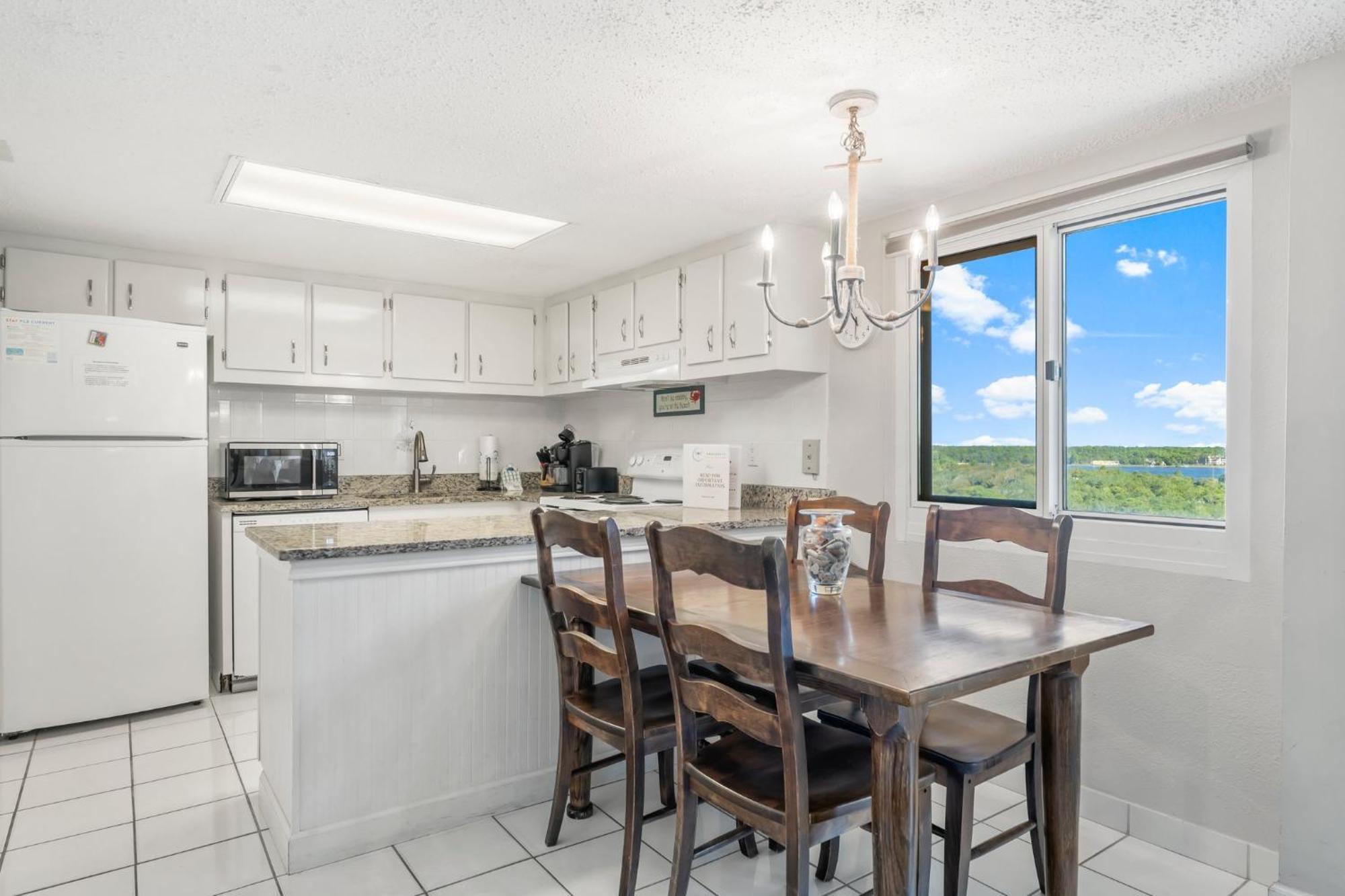 Beautiful Gulf And Views From Pinnacle Port A-935! Holiday home